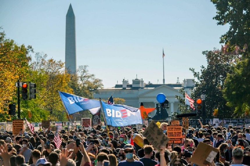 ALEGERI ÎN SUA: Americanii au ieşit în stradă pentru a sărbători victoria lui Biden - VIDEO