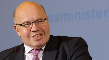 Germanii trebuie să se pregătească pentru 4-5 luni de restricţii severe pentru oprirea infecţiilor cu noul coronavirus, potrivit ministrului german al Economiei