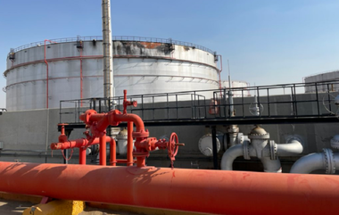 O ”gaură mare” într-un rezervor Aramco la Jeddah, în urma unui atac cu rachetă al rebelilor huthi din Yemen