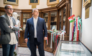 ”Europa a devenit camera de gazare a lui George Soros”, care ”este Führerul liberal”, iar polonezii şi ungurii ”sunt noii evrei”, scrie Szilard Demeter, un oficial cultural ungar şi provoacă un val de condamnări