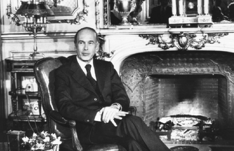 Fostul preşedinte francez Valéry Giscard d’Estaing a murit la vârsta de 94 de ani din cauza covid-19