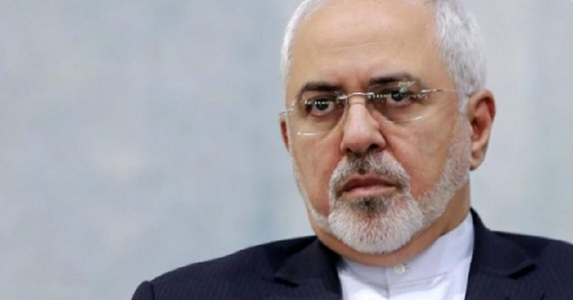 Iranul este pregătit să-şi respecte angajamentele în cadrul Acordului nuclear de la Viena, dacă SUA fac primul pas, anunţă ministrul iranian de Externe Mohammad Javad Zarif, care denunţă sancţiunile impuse de Trump drept o ”crimă împotriva umanităţii”