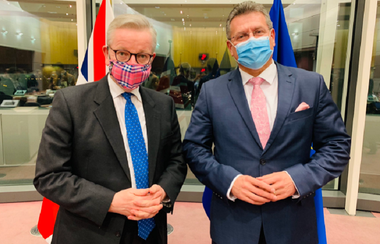 Londra anunţă că retrage articolele controversate din proiectul de lege privind piaţa internă britanică, în urma unui ”acord de principiu cu privire la toate subiectele” cu Bruxellesul 