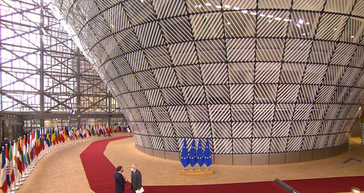 Macron trage un semnal de alarmă la summitul UE cu privire la ”situaţia critică” a covid-19 în Europa înainte de sărbători