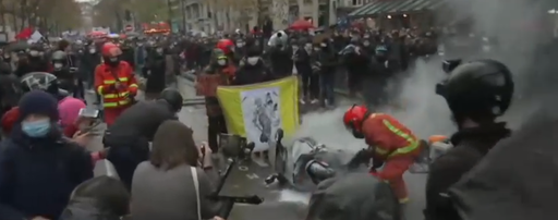 Franţa - Manifestaţii împotriva proiectului de lege privind „securitatea globală”. Mai multe arestări, la Paris

