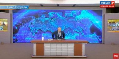 Putin anunţă în conferinţa sa de presă anuală că se va vaccina ”imediat ce va fi posibil” categoriei sale de vârstă şi laudă vaccinul Sputnik V 