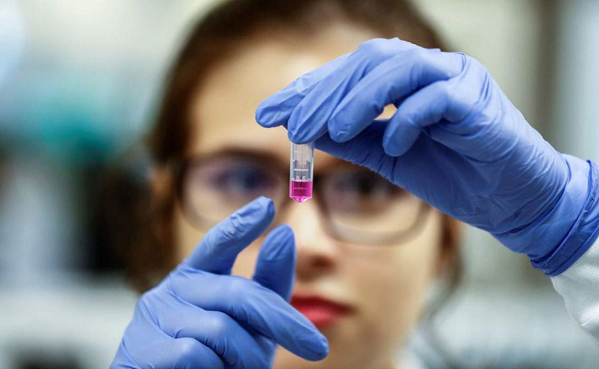 UE încheie negocieri exploratorii cu societatea americană în domeniul biotehnologiei Novavax vizând achiziţionarea a 100 de milioane de doze de vaccin candidat împotriva covid-19 în vederea asihurării unui total de peste două miliarde de doze