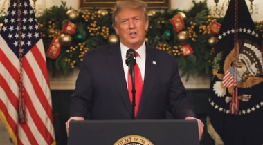 Trump respinge planul relansării economice al Congresului în valoare de 900 de miliarde de dolari pe care-l cataloghează drept o ”ruşine”; Biden îl consideră insuficient şi anunţă că va cere un nou plan în 2021