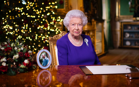”Nu sunteţi singuri”, le dă asigurări regina Elizabeth a II-a britanicilor, dur afectaţi de pandemia covid-19, cărora vrea să le inspire speranţa, care există ”chiar şi în nopţile cele mai sumbre” - VIDEO
