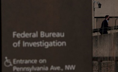 FBI avertizează cu privire la riscul unor insurecţii armate la Washington şi în cele 50 de state americane înaintea învestirii lui Biden; Garda Naţională desfăşoară 15.000 de oameni; Trump aprobă starea de urgenţă la Washington