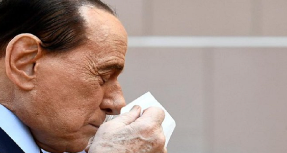 Silvio Berlusconi, externat de la spitalul din Monaco, se află acasă la fiica sa Marina, în sudul Franţei; ”Sunt sănătos”, anunţă magnatul media, care a fost bolnav de covid-10