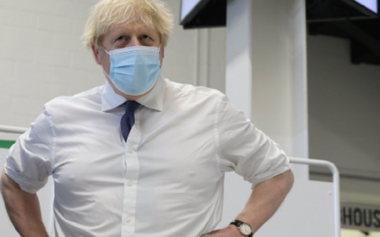 Johnson îi îndeamnă pe britanici ”să se gândească de două ori” înainte să iasă din casă
