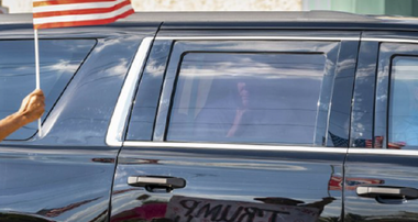 Trump rămâne fără apărare în procesul destituirii din Senat, după ce echipa sa de cinci avocaţi îl părăseşte din cauza unor dezacorduri cu privire la strategia apărării
