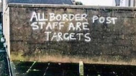 Controale fizice la frontieră, în porturile Belfast şi Larne, impuse în urma Brexitului în Iranda de Nord, care face parte din piaţa unică europeană, suspendate în urma unor ameninţări