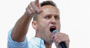 Alexei Navalnîi, principalul opozant al Kremlinului, condamnat la trei ani şi jumătate de închisoare

