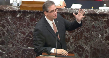 Prestaţia avocatului lui Trump Bruce Castor în deschiderea procesului împotriva fostului preşedinte provoacă ironie şi consternare