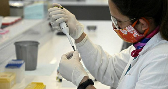 Vaccinul anti-Covid dezvoltat de Oxford şi AstraZeneca va fi testat pe copii într-un nou studiu clinic