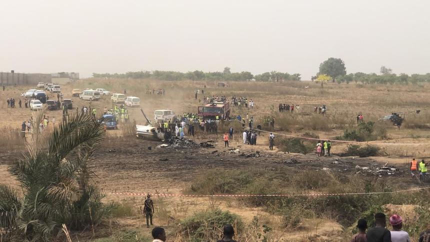 Un avion al forţelor aeriene nigeriene s-a prăbuşit la Abuja. Au murit toate cele şapte persoane care erau la bord - VIDEO