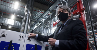 UE are ca obiectiv ”să fie suveramă în Sănătate până la sfârşitul acestui an” şi urmează apoi să producă două-trei miliarde de doze de vaccin împotriva covid-19 pe an, afirmă comisarul european al Industriei Thierry Breton