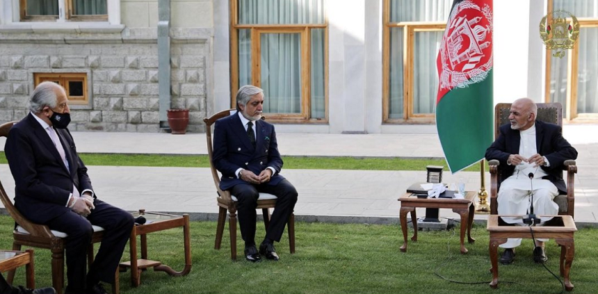 Emisarul american pentru Afganistan Zalmay Khalilzad, în vizită la Kabul, în Qatar şi în regiune