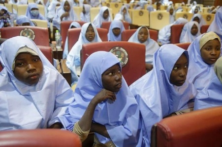 Toate cele 279 de fete răpite săptămâna trecută de persoane înarmate de la o şcoală din Nigeria au fost eliberate