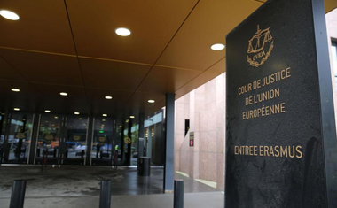 Curtea de Justiţie a Uniunii Europene, sesizată de Budapesta şi Varşovia împotriva mecanismului condiţionării plăţii unor fonduri europene de respectarea statului de drept; Ungaria lui Orban ar putea scăpa nesancţionată până la alegerile legislsative din 2022
