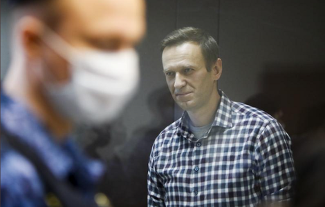 Navalnîi, transferat din închisoare către un loc necunoscut, anunţă avocaţii săi; Rusia, criticată de 45 de state, într-o declaraţie comună fără precedent, la ONU, cu privire la tratamentul aplicat opozantului politic şi susţinătorilor acestuia
