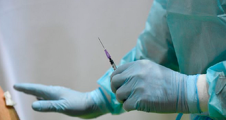 AstraZeneca anunţă că urmează să furnizeze autorităţilor din SUA, în 48 de ore, date recente cu privire la teste clinice ale vaccinului său împotriva covid-19