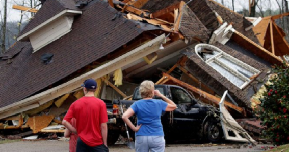 Cinci morţi în SUA, în urma unor tornade în statul Alabama, unde 35.000 de gospodării au rămas fără electricitate