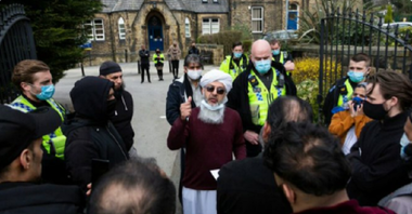 Un profesor din nordul Angliei, suspendat după ce arată o caricatură cu Mahomed în clasă la Batley Grammar School, o şcoală publică din West Yorkshire