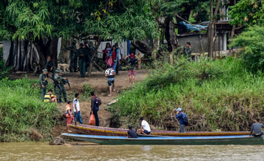 Şase morţi în confruntări la frontiera dintre Venezuela şi Columbia; peste 3.000 de refugiaţi în Columbia, în urma acestor violenţe; ”grupări armate” disidente din fostele FARC luptă împotriva forţelor venezuelene