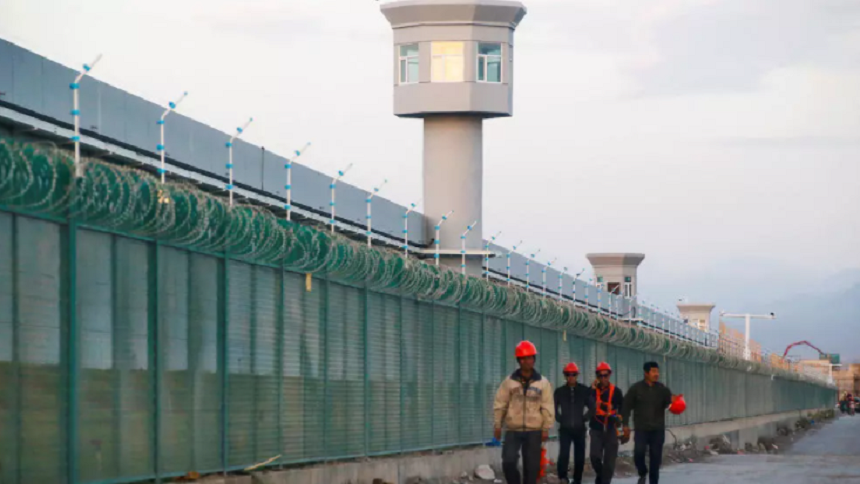 Doi foşti funcţionari uiguri de rang înalt, găsiţi vinovaţi de ”separatism” în Xinjiang, condamnaţi la moarte