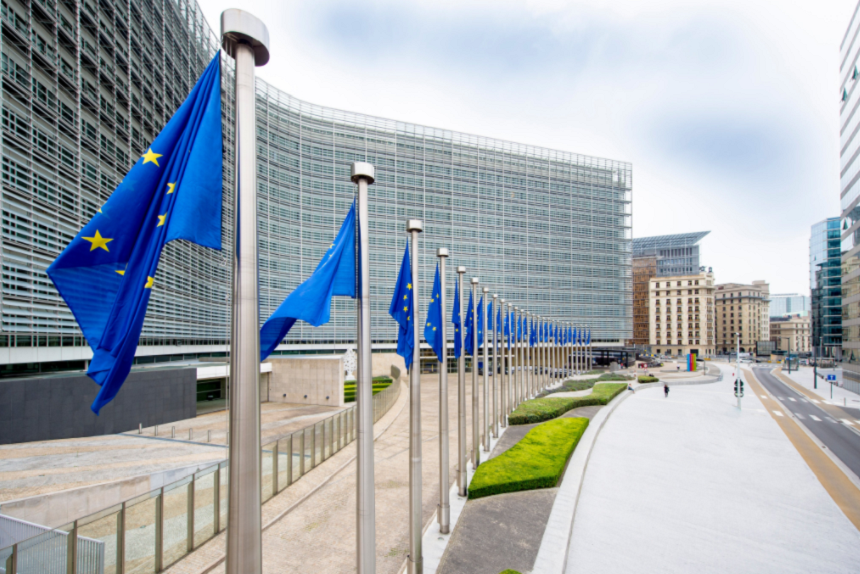 UE urmează să lanseze negocieri în vederea achiziţionării a 1,8 miliarde de doze de vaccin ”de generaţia a doua” împotriva covid-19
