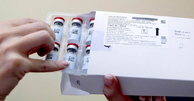 Agenţia Statelor Unite pentru Medicamente: Nu a fost stabilită o legătură de cauzalitate între formarea de cheaguri de sânge şi injecţia cu vaccinul contra Covid-19 de la Johnson & Johnson