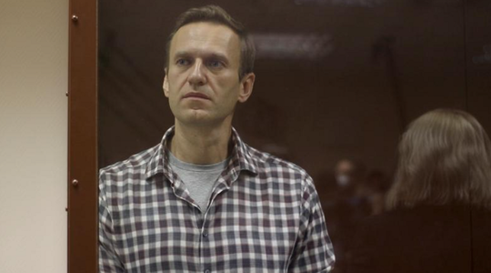 Navalnîi, aflat în greva foamei de la 31 martie, cântăreşte 77 de kilograme,  ameninţat cu alimentarea cu forţa