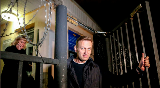 Navalnîi, transferat la un spital de deţinuţi