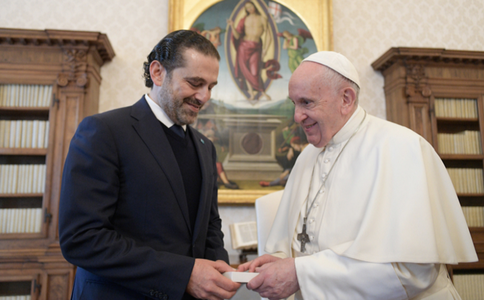 Papa Francisc îl primeşte într-o audienţă privată pe premierul libanez desemnat Saad Hariri şi anunţă că vrea să viziteze Libanul cât mai rapid posibil