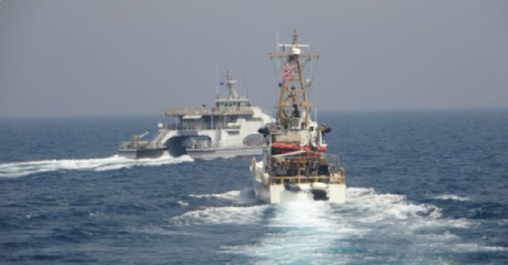 Incident la Golful Persic între nave americane şi iraniene