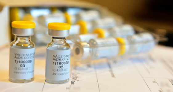 Danemarca renunţă la vaccinul Johnson & Johnson
