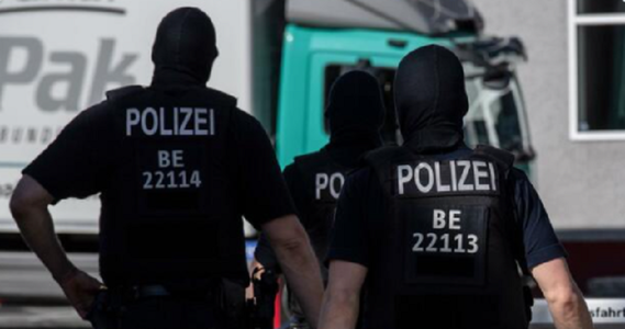 Un şomer, suspectat de trimiterea unor scrisori de ameninţare semnate ”NSU 2.0”, arestat de poliţia germană