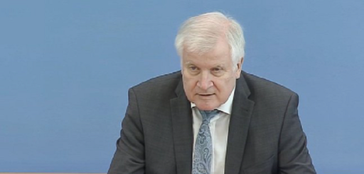 Germania înregistrează un număr-record de infracţiuni comise de extrema dreaptă în 2020, ”cea mai mare ameninţare la adresa securităţii ţării”, anunţă Horst Seehofer, care evocă o polarizare socială din cauza pandemiei covid-19