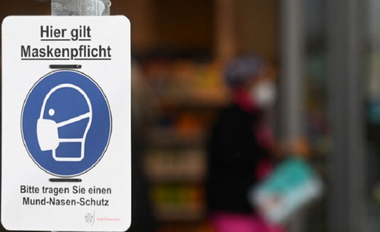 UPDATE-Germania vrea să ridice începând de weekendul viitor restricţii sociale vizând numai persoane vaccinate cu ambele doze de vaccin anticovid, care reprezintă 8% din populaţie; între măsurile ridicate, interdicţia de circulaţie pe timpul nopţii