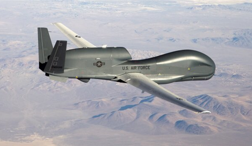 O "dronă capcană" s-a prăbuşit la o bază din Irak cu soldaţi americani