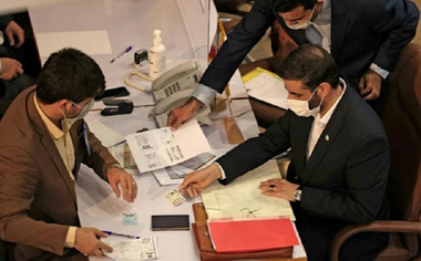 Înscrierea candidaţilor în alegerile prezidenţiale iraniene începe; patru militari vor să-i succeadă lui Rohani, care nu mai poate candida după două mandate consecutive
