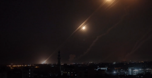 Militanţii Hamas au lansat zeci de rachete spre Israel, după ce atacurile aeriene israeliene au ucis comandanţi ai grupării