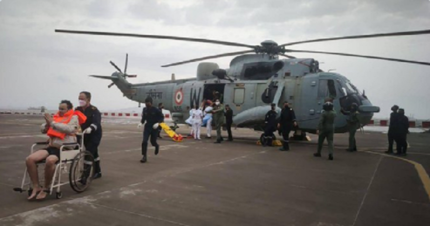 Cel puţin 96 de persoane date dispărute  pe mare, în India, în naufragiul unei barje, în urma ciclonului Tauktae, soldat cu cel puţin 24 de morţi