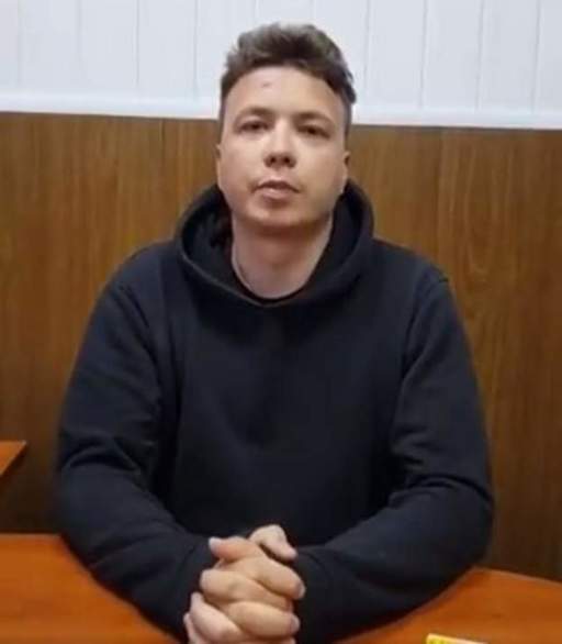 Activistul Roman Protasevici spune că este bine, într-un filmuleţ apărut pe reţelele de socializare - VIDEO - 