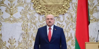 Belarusul a acţionat ”în mod legal” deturnând avionul Ryanair, susţine Lukaşenko, care denunţă ”atacuri” care au încălcat ”linii roşii” şi un ”război hibrid modern” împotriva Belarusului şi-l cataloghează pe Protasevici drept un ”terorist”