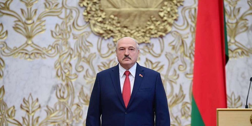 Belarusul a acţionat ”în mod legal” deturnând avionul Ryanair, susţine Lukaşenko, care denunţă ”atacuri” care au încălcat ”linii roşii” şi un ”război hibrid modern” împotriva Belarusului şi-l cataloghează pe Protasevici drept un ”terorist”
