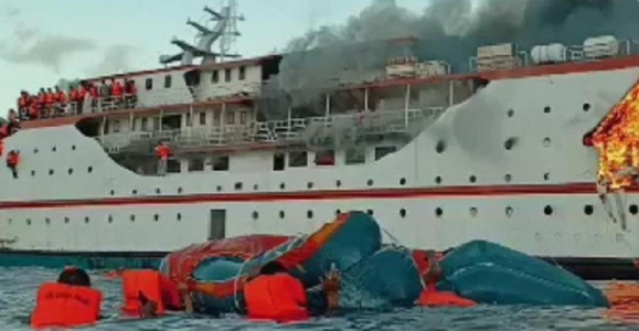Un bărbat dat dispărut şi 274 de persoane salvate în Indonezia, în urma unui incendiu la bordul unui feribot